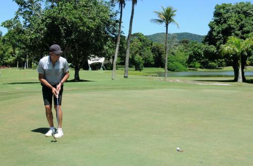 Oswaldo Jose pereira putt no 9