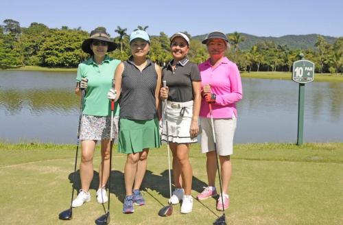 Suzy Fang, Cristina Tsau Yi Shan, Luciana Yabumoto e Wang Lu