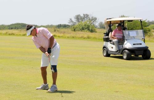 Constantino Ajimasto Junior approach no 1