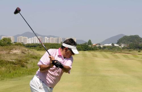 Constantino Ajimasto Junior close backswing