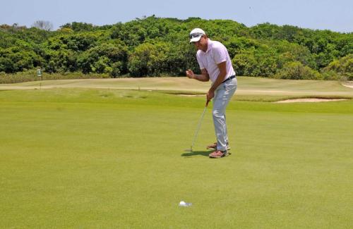 Emerson Godinho  putt no 3