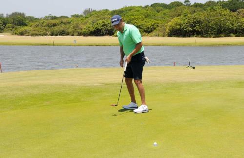 Jose Antonio Amaral Goes putt no 2
