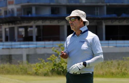 Marcio Roberto Schneider close no 1