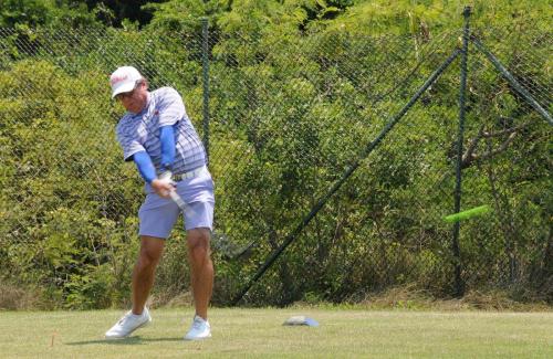 Nicolas Fernandez impacto no tee do 16