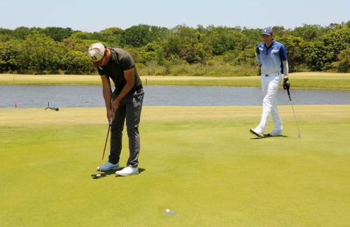 Rodrigo Nicolau Rodriguez putt no 2