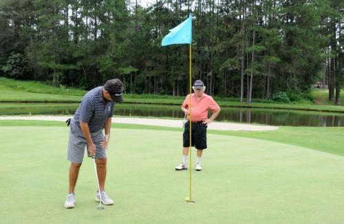 constantino Ajimasto Junior putt no 1
