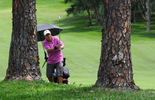 Fabio Annunciato Goncalves no fairway do 1