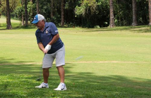 Carlos Alberto Xavier impacto no fairway do 1