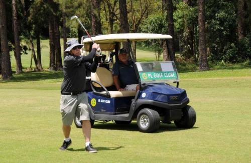 Michael Humpert no fairway do 1