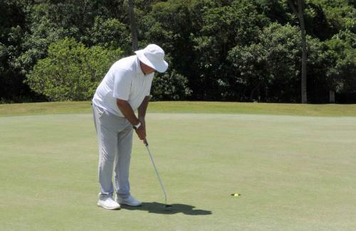 Roberto Pereira Lima putt no 1