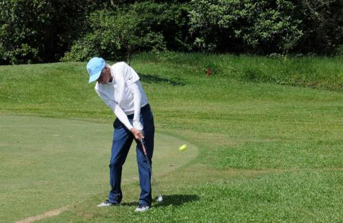 Valdir Dezan impacto no fairway do 1